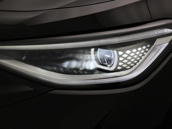 Volkswagen ID.4 (2023) — foto 7 van 37