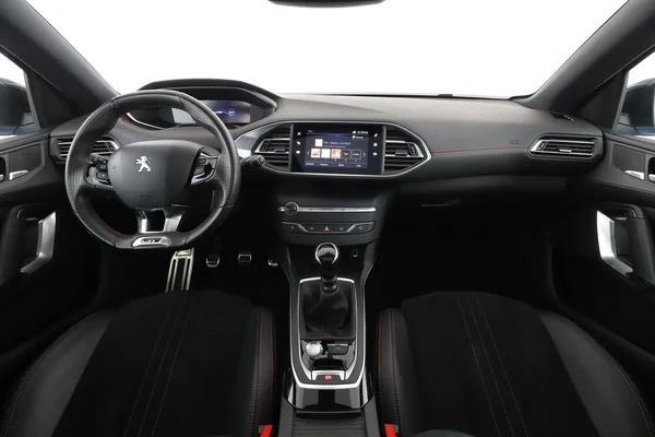 Peugeot 308 (2021) — foto 3 van 16