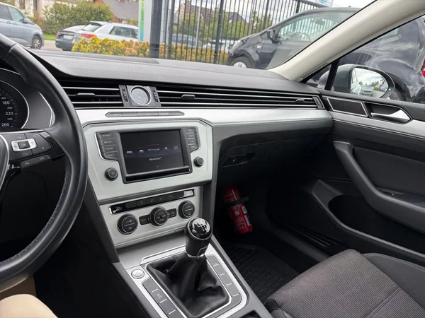 VOLKSWAGEN Passat Dsl (2015) — foto 11 van 11