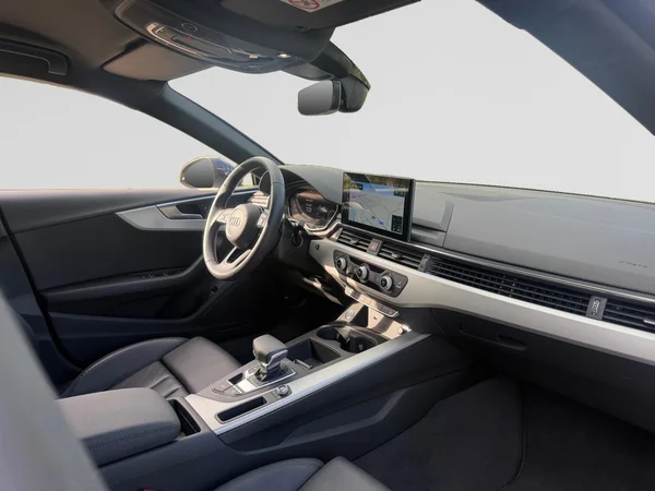 AUDI A5 Sportback (2024) — foto 17 van 20