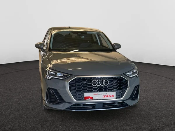 AUDI Q3 Sportback (2021) — foto 13 van 21