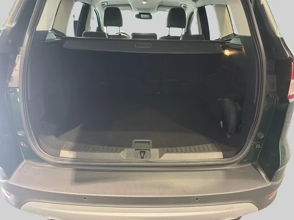 Ford Kuga (2016) — foto 13 van 15