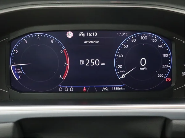 VOLKSWAGEN T-Roc (2025) — foto 5 van 15