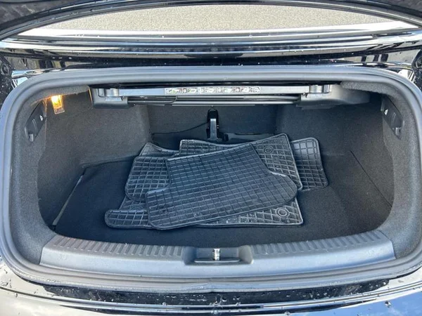 VOLKSWAGEN Beetle Cabriolet (2017) — foto 22 van 31