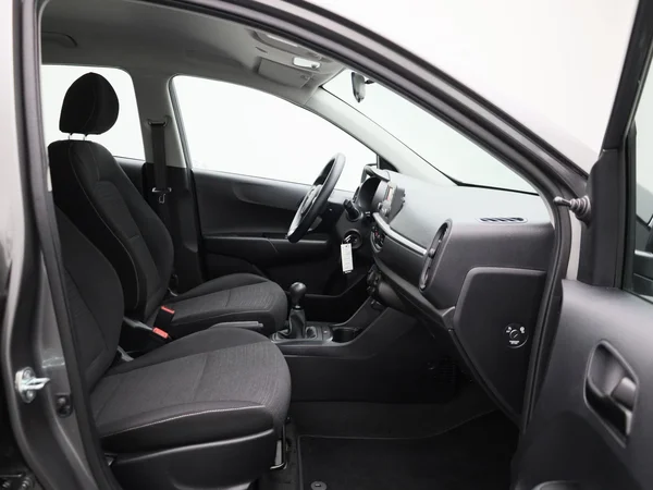 Kia Picanto (2023) — foto 21 van 34
