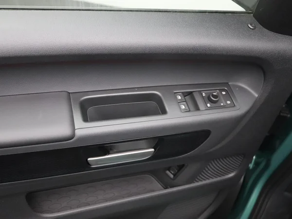 VOLKSWAGEN ID.Buzz Lwb (2026) — foto 16 van 17