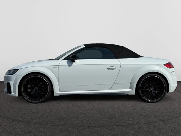 AUDI TT Roadster (2021) — foto 12 van 23