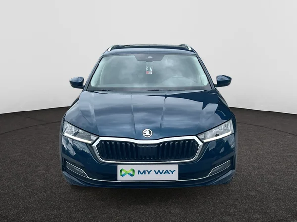SKODA Octavia Combi (2023) — foto 12 van 18
