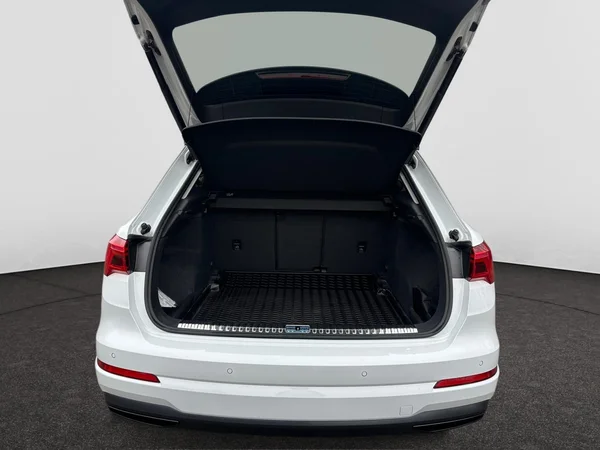 AUDI Q3 (2023) — foto 10 van 19
