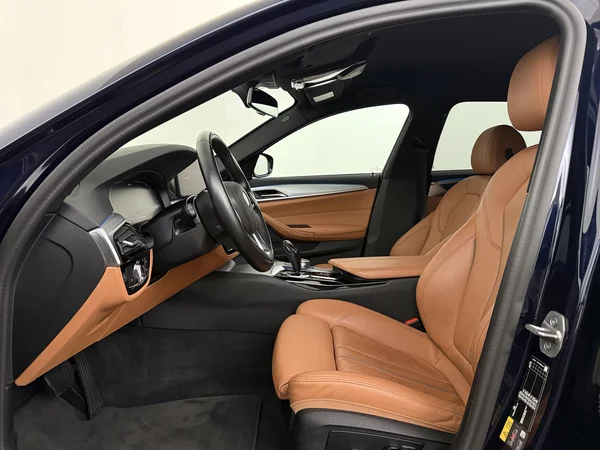 BMW 530 (2022) — foto 2 van 34