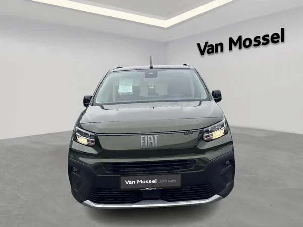 Fiat Doblò (2025) — foto 12 van 22