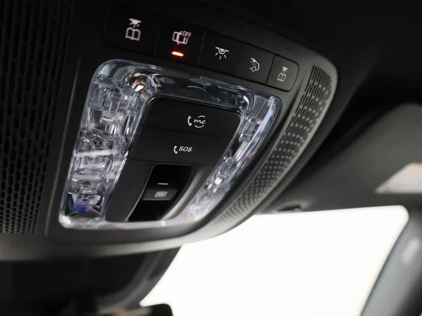 Mercedes-Benz GLE (2025) — foto 28 van 66