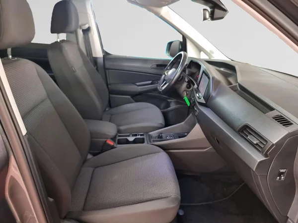 VOLKSWAGEN Caddy (2023) — foto 17 van 22