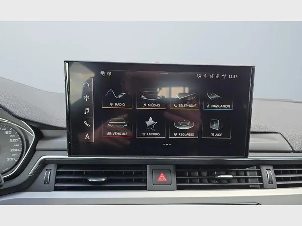 Audi A4 Avant (2022) — foto 9 van 29