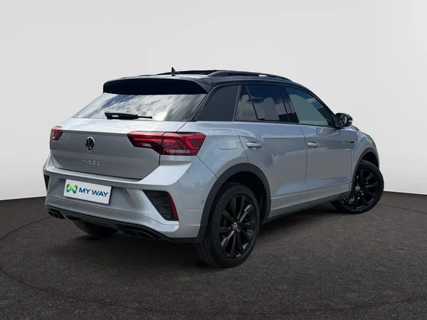 VOLKSWAGEN T-Roc (2023) — foto 12 van 23
