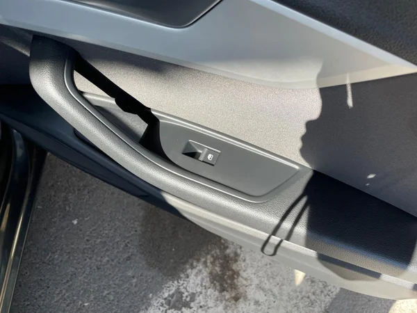 AUDI A4 Avant (2019) — foto 21 van 21