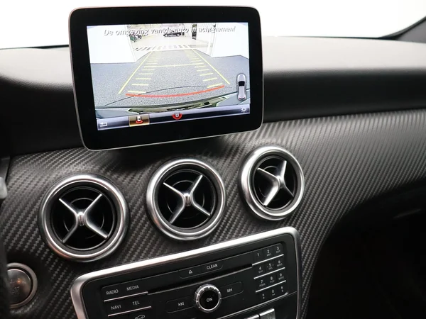 Mercedes-Benz A-Klasse (2018) — foto 6 van 26