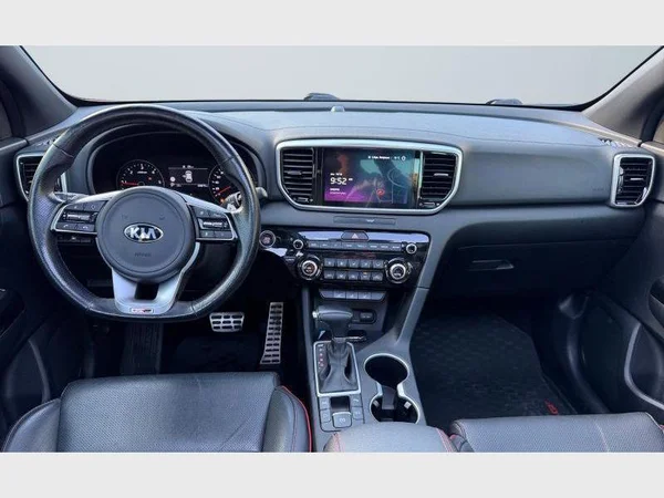 Kia SPORTAGE (2021) — foto 29 van 29