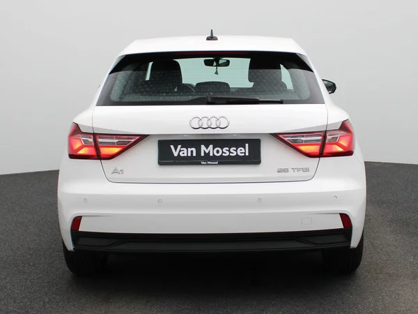 Audi A1 Sportback (2023) — foto 40 van 43