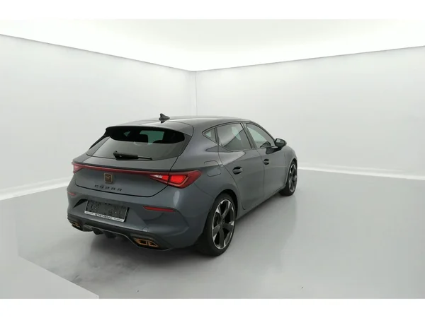CUPRA Leon e-Hybrid (PHEV) (2023) — foto 29 van 36