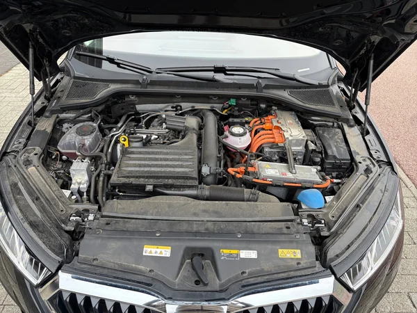 SKODA Octavia Combi (2024) — foto 21 van 24