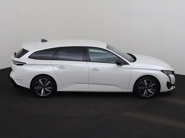 PEUGEOT 308 (2022) — foto 24 van 28