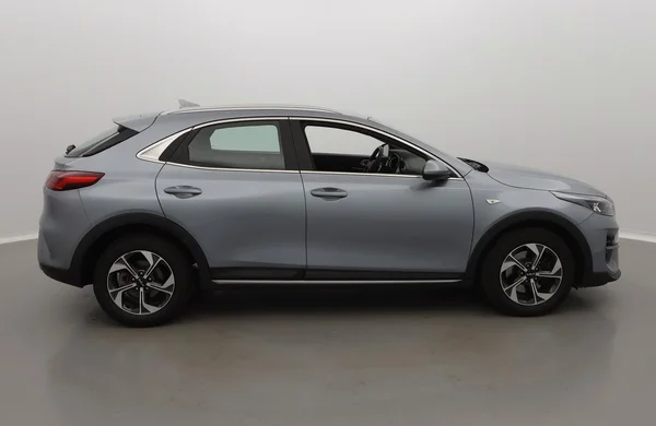 Kia Xceed (2022) — foto 32 van 35