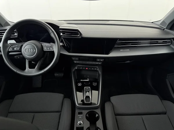 AUDI A3 Sportback (2025) — foto 13 van 18
