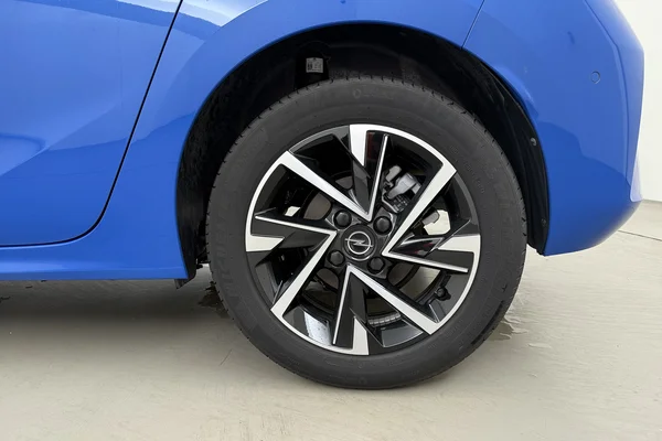 Opel Corsa (2025) — foto 19 van 22