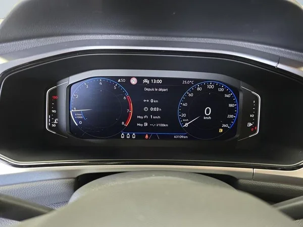 VOLKSWAGEN T-Roc (2022) — foto 5 van 29