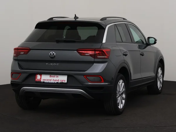 VOLKSWAGEN T-Roc (2024) — foto 22 van 28