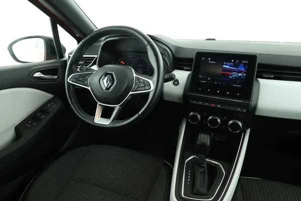 Renault Clio (2023) — foto 4 van 16
