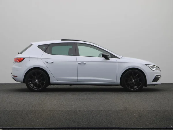 SEAT Leon (2020) — foto 20 van 22