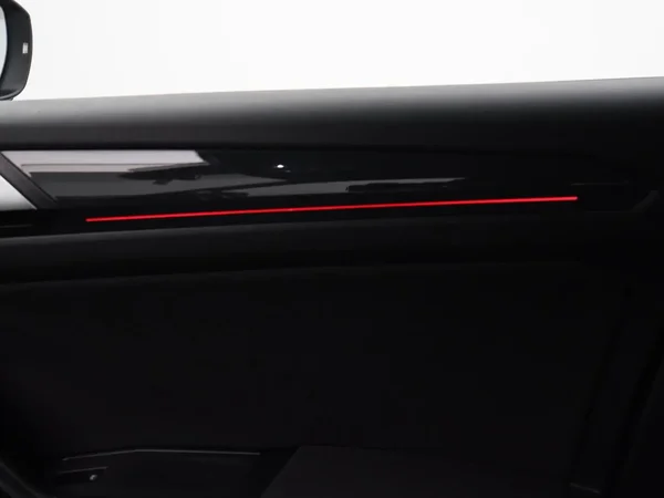 Volkswagen T-Roc (2021) — foto 14 van 30