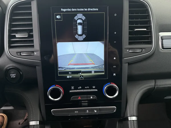 RENAULT Koleos (2022) — foto 13 van 25