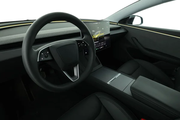 Tesla Model 3 (2024) — foto 2 van 16