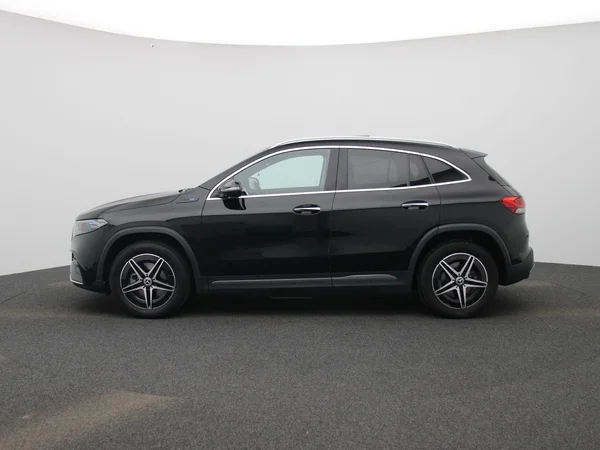 Mercedes-Benz EQA (2021) — foto 44 van 48