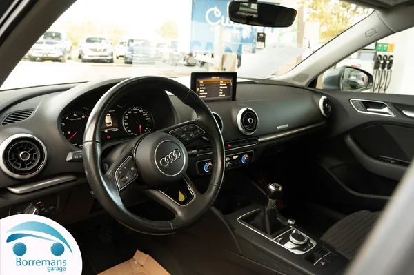 Audi A3 (2017) — foto 20 van 41