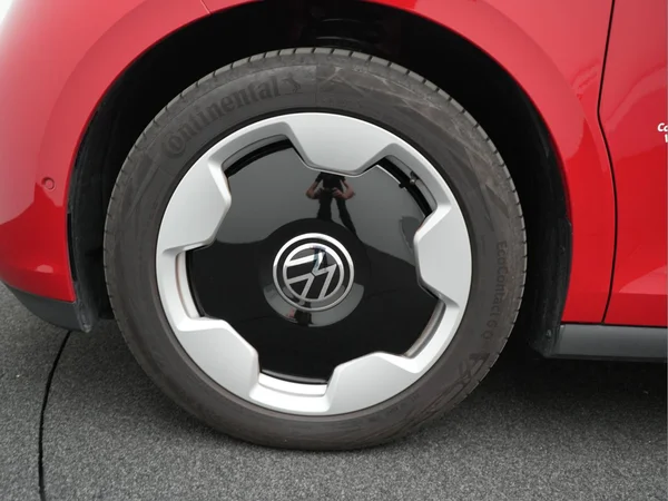 VOLKSWAGEN ID.Buzz Lwb (2026) — foto 25 van 28