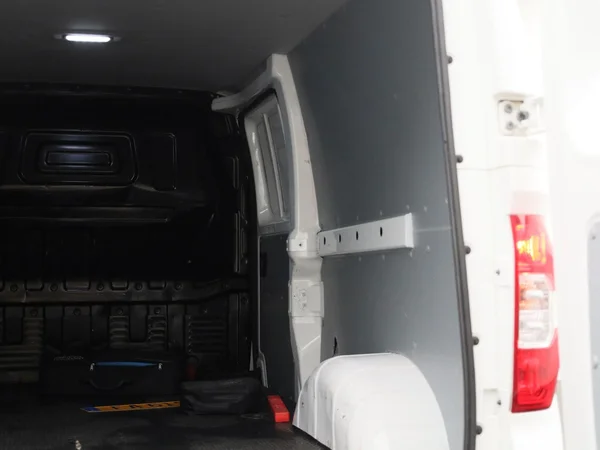 Maxus eDeliver3 (2024) — foto 8 van 41