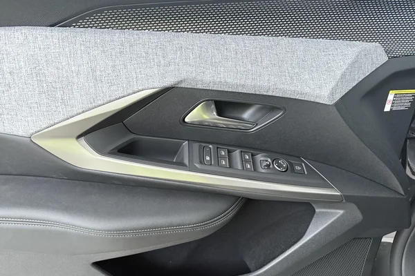 Peugeot 5008 (2025) — foto 8 van 19