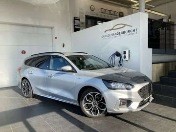 Ford Focus c1d29409-974a-4e26-8b9f-78ea81a441c3