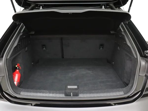 AUDI A3 Sportback (2024) — foto 4 van 17