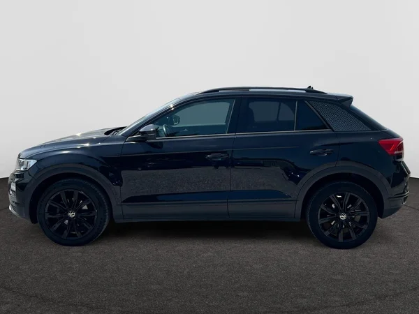 VOLKSWAGEN T-Roc (2022) — foto 9 van 18