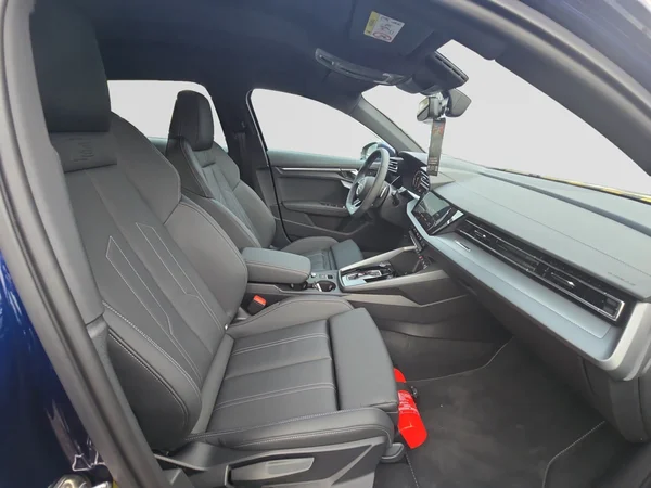 AUDI A3 Sportback PHEV (2025) — foto 2 van 24