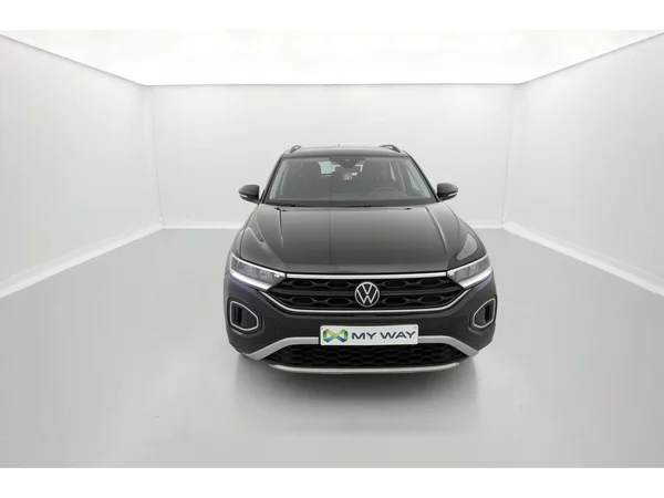 VOLKSWAGEN T-Roc (2024) — foto 12 van 36