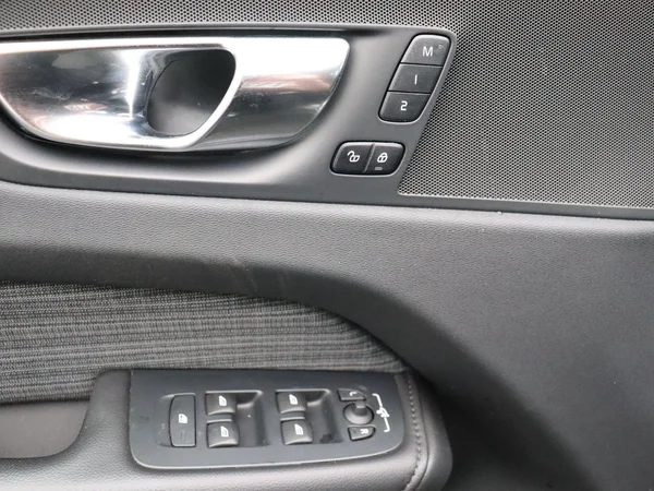 Volvo XC60 (2022) — foto 30 van 30