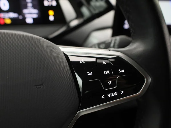 Volkswagen ID.4 (2023) — foto 11 van 41