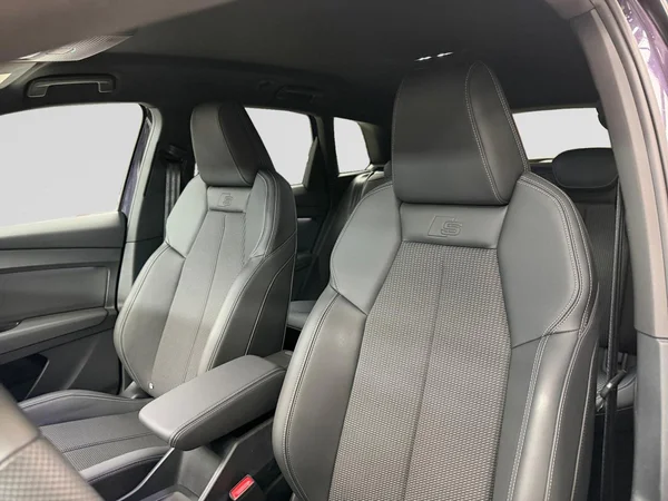 AUDI Q4 e-tron (2026) — foto 16 van 16