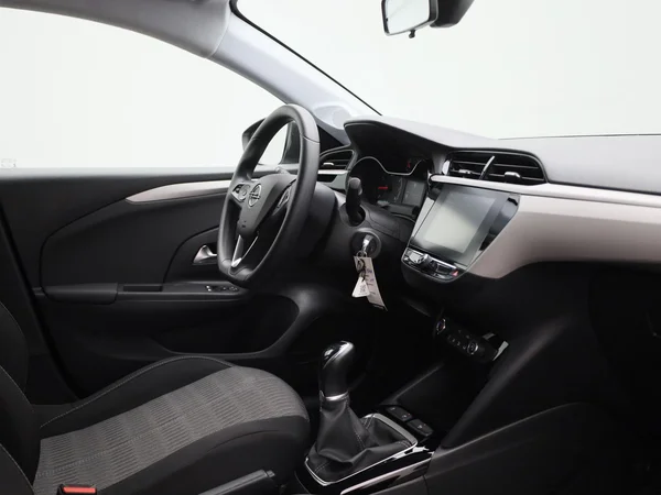 Opel Corsa (2023) — foto 25 van 38